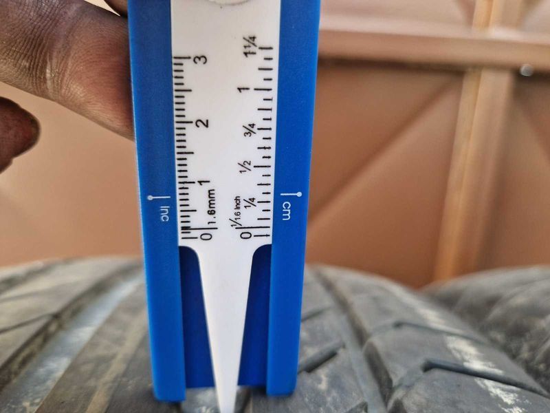 2 Continental R19 255/55
летни гуми
DOT4717