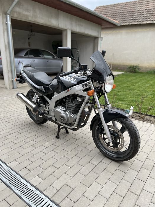 Suzuki GS 500 E