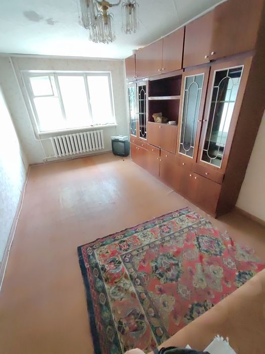 Продается 3-комн (4-23, 1 эт)