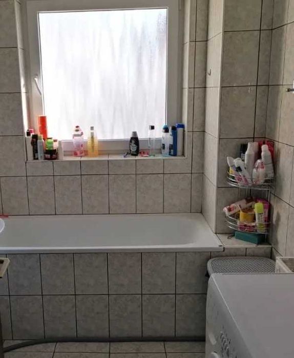 Дава се под наем Тристаен апартамент в Пловдив, Каменица 1 - 84 кв.м за 188.7 € - Снимка #1