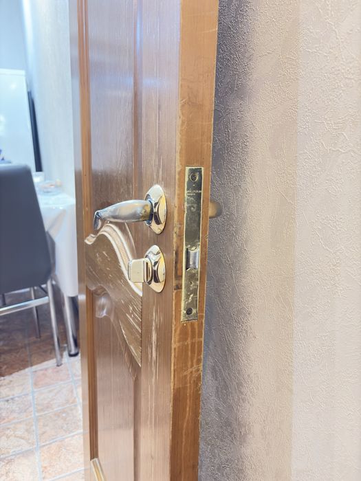 Дверь межкомнатная