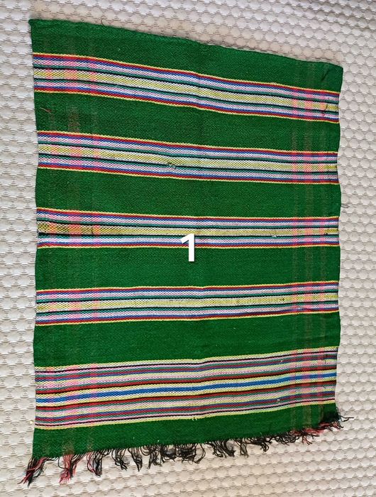 Престилки - автентични, вълнени, ръчно тъкани