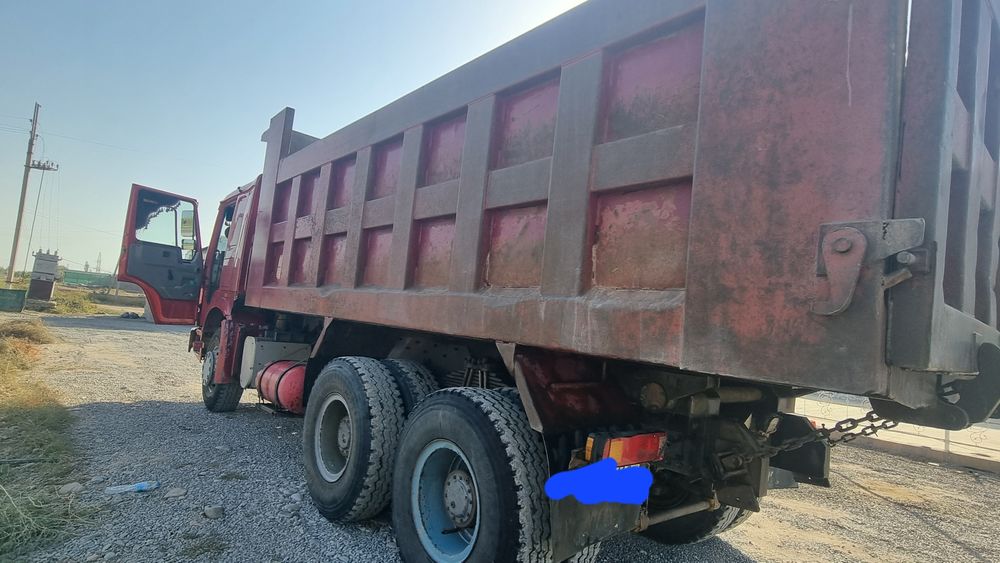 Самосвал XOWO track