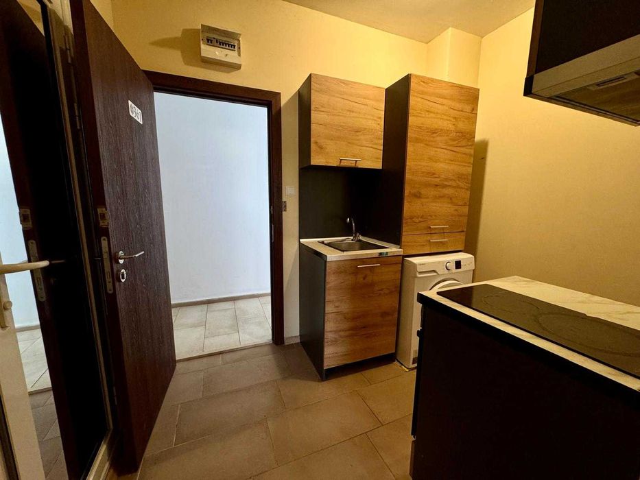 Продава се Двустаен апартамент в Велико Търново, Акация - 50 кв.м за 1540 €/кв.м - Снимка #3