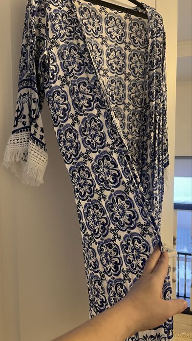 Платья качественные 42-44