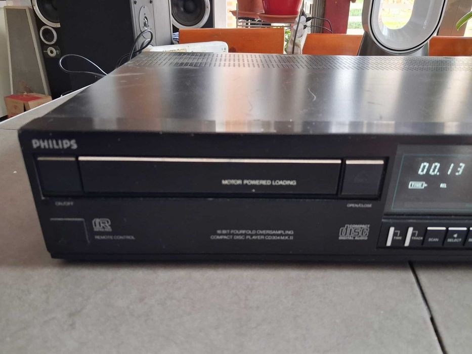 Philips Cd 304 player