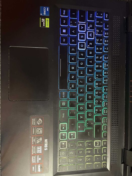 Vand/Schimb cu Macbook Acer Nitro 5 I5 12th, RTX 4050,16 GB Ram