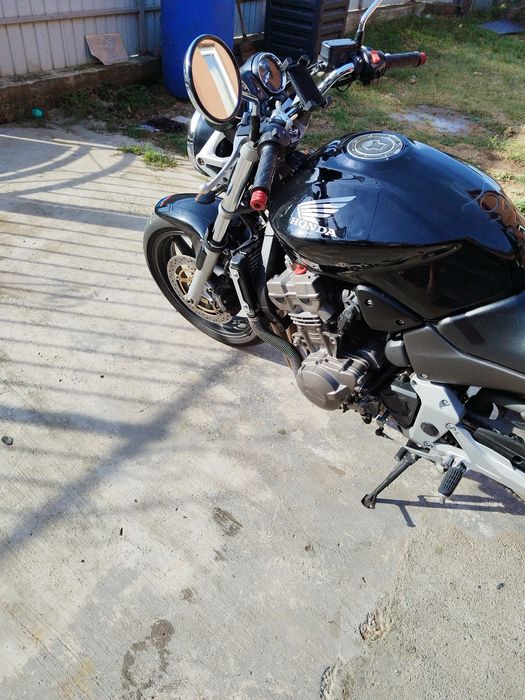 Vand/schimb honda hornet 919 in stare perfecta