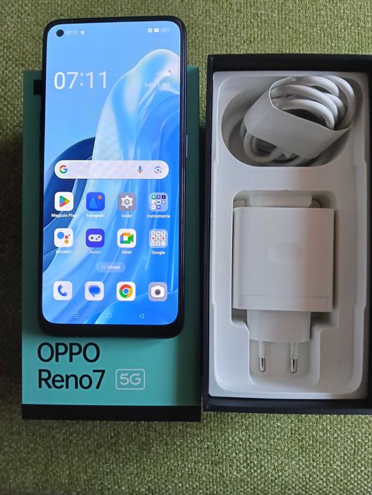 Telefon OPPO Reno7 5G