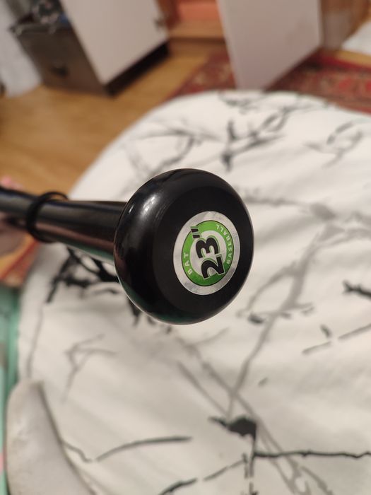 продам бейсбольную биту