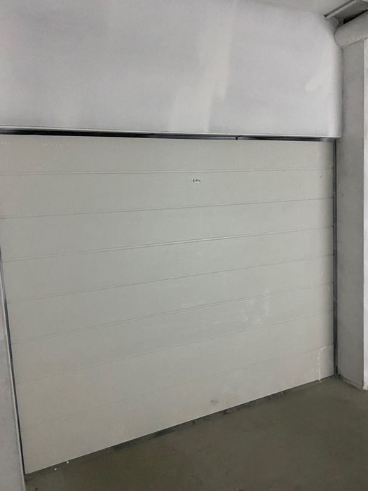 Дава се под наем Гараж / Паркомясто в Стара Загора, Център - 24 кв.м за 91.8 € - Снимка #2