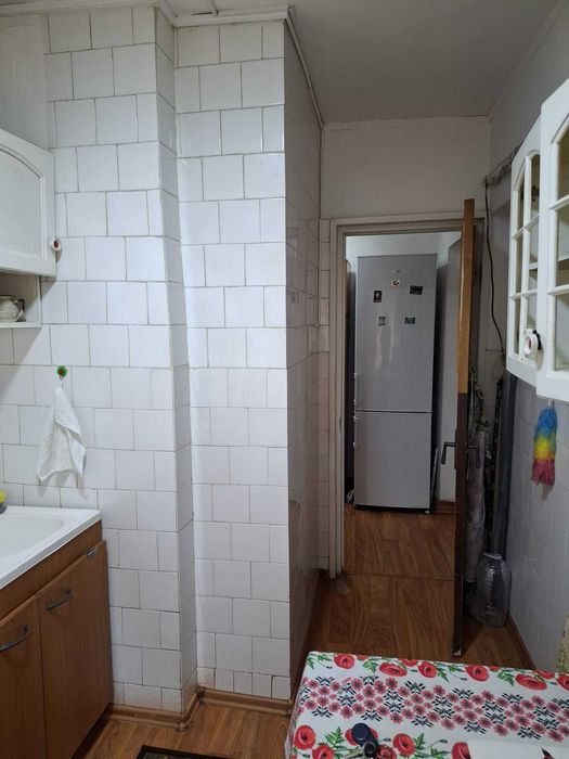 Apartament 3 camere,etaj 3/4 ,zona Gării