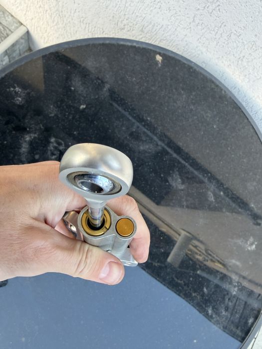 Amortizor Anti-Voblaj Ohlins