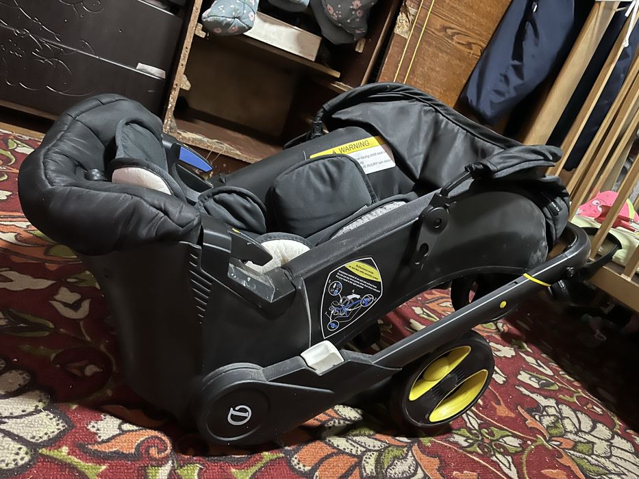 Продам коляску автолюльку