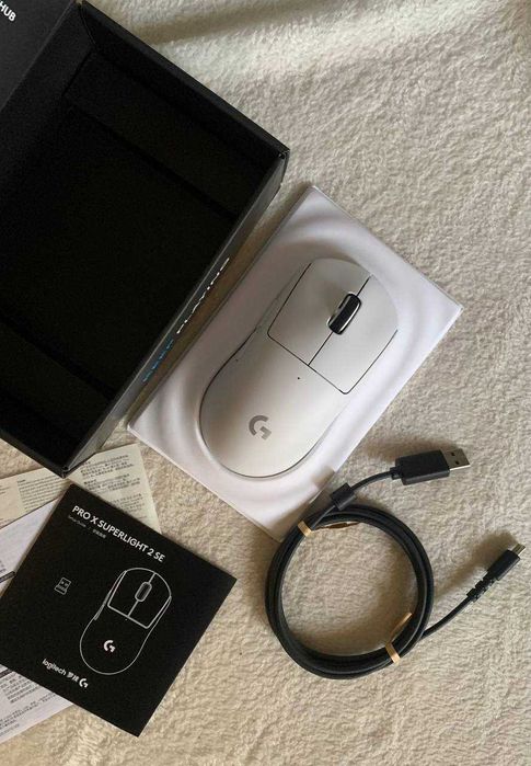 G PRO X SUPERLIGHT 2 SE White. новая!