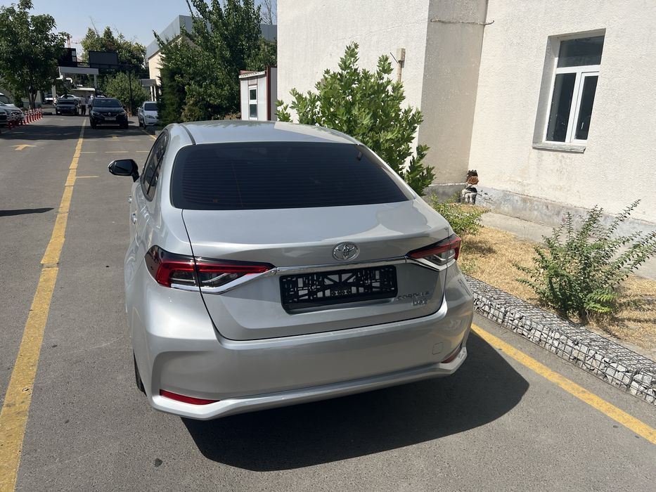 Tayota corolla 2023.  1.2 turbo   18500