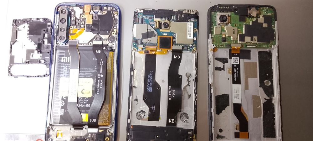 Телефоны на запчасти