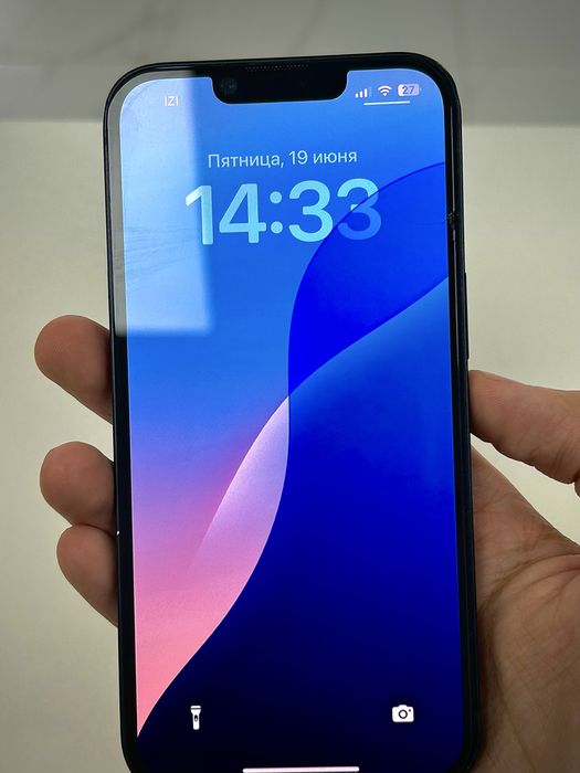 Продам iphone 13