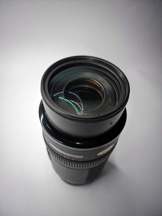 Объектив Canon 100 - 300 ef