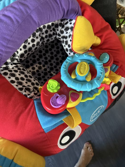 Бебешки цветен пуф-фотьолче