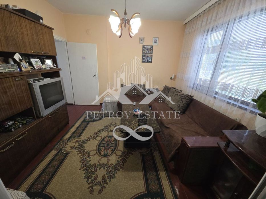 Продава се Етаж от къща в Велинград - 70 кв.м за 572 €/кв.м - Снимка #1