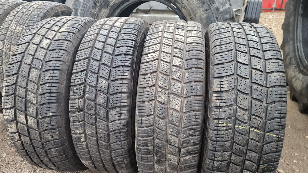 Anvelope 215/65R16C marca Vredestein, DOT 2024,M +S, 8 mm