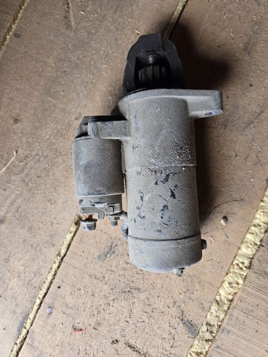 Vand piese de Mitsubishi Colt