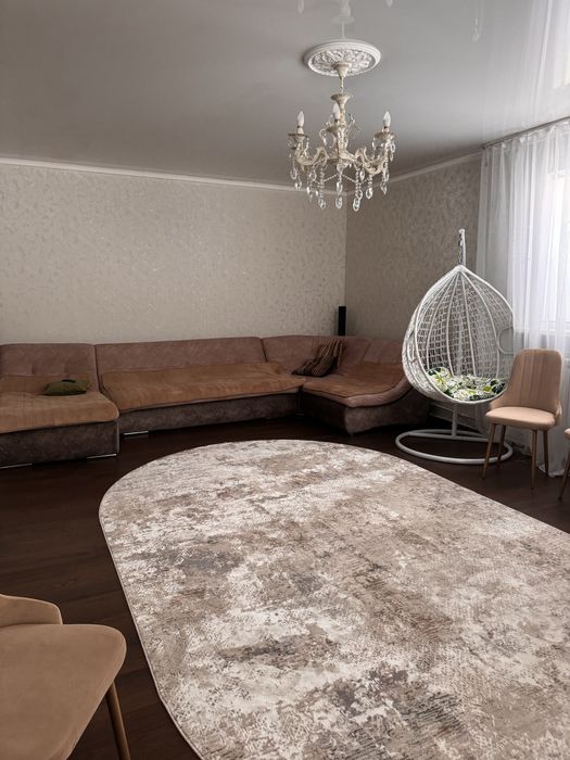 Дом, Красный партизан