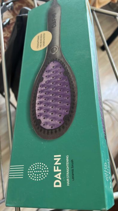 Расчестка для выпрямления волос DAFNI