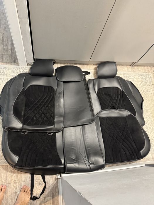 Универсальный чехол для авто