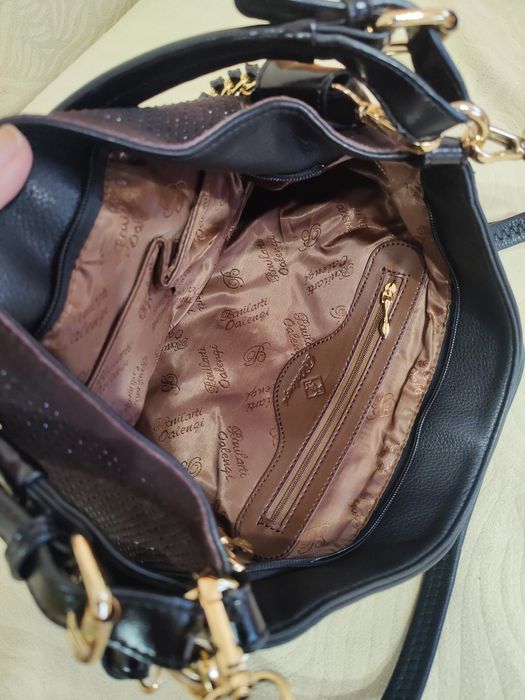 Дамска чанта - нова