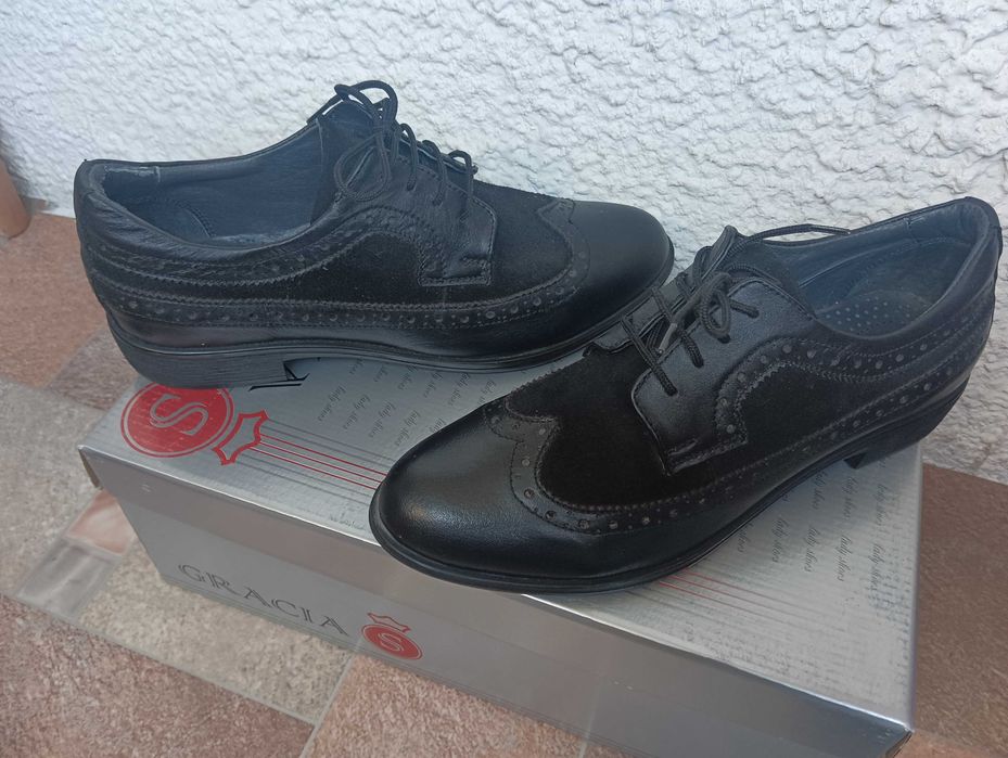 Спортно елегантни обувки