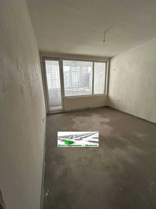 Продава се Тристаен апартамент в Пловдив, Съдийски - 122 кв.м за 690 €/кв.м - Снимка #1