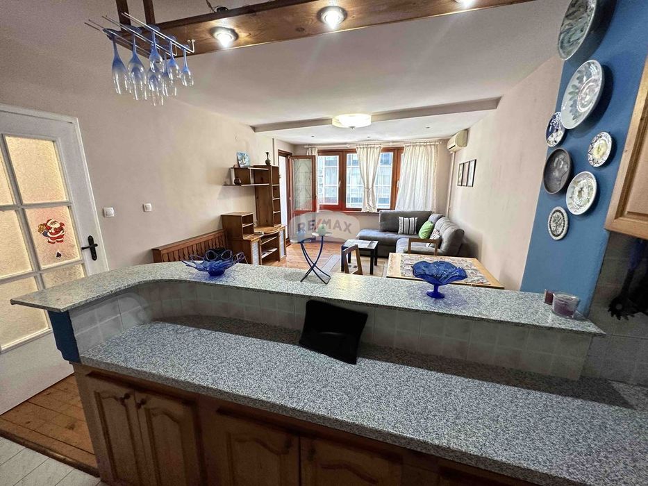 Дава се под наем Двустаен апартамент в Варна, Лятно кино Тракия - 68 кв.м за 306 € - Снимка #5