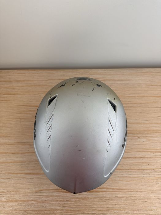 Ски каска UVEX XL