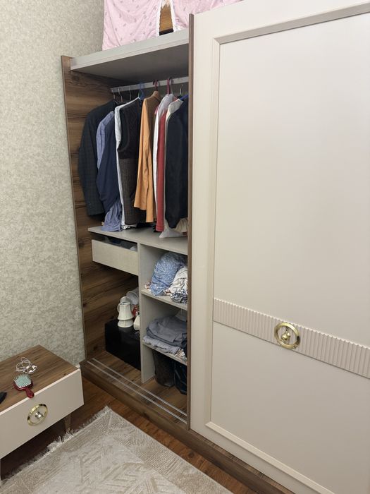 Спальный гарнитур в хорошем состоянии