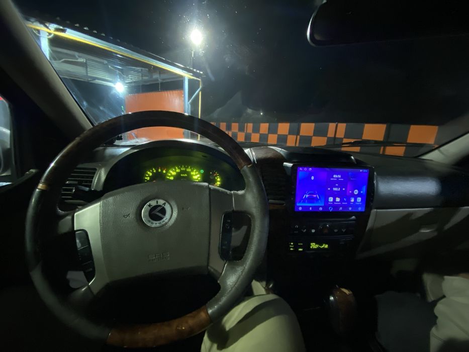 продам киа соренто 2004 года