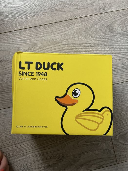 Бели маратонки LT DUCK