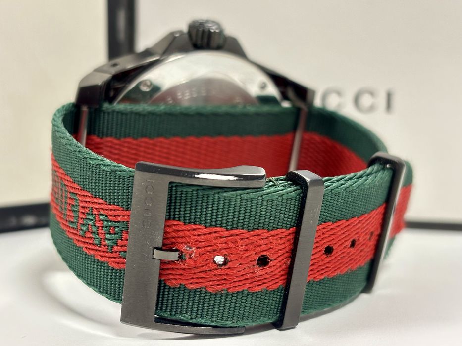 Gucci Ceas Scufundari  Full Set Acte Cutie Original 100%