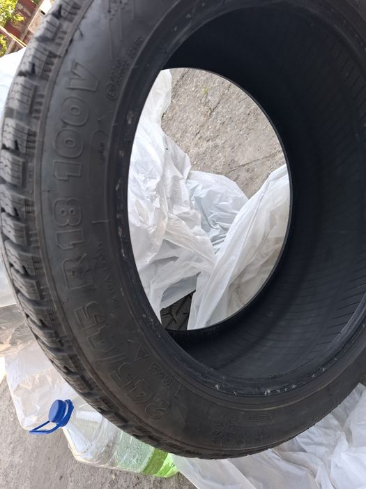 Vand anvelope de iarna Taurus 245/45/18