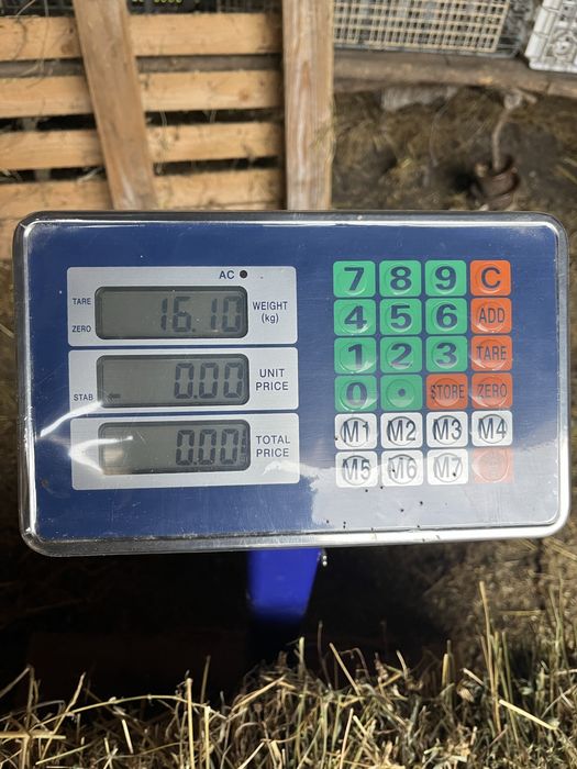 Vand baloti de lucerna