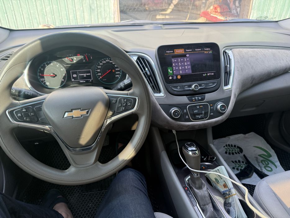 Malibu 2  1.5turbo yili 2020 propan 4pakalenya 19diska qoyilgan