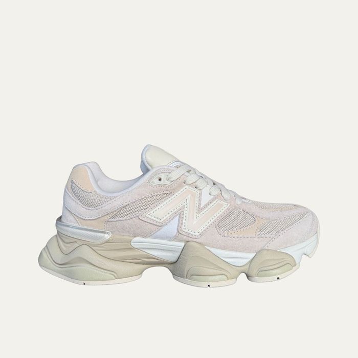 New Balance 9060 светло бежово
