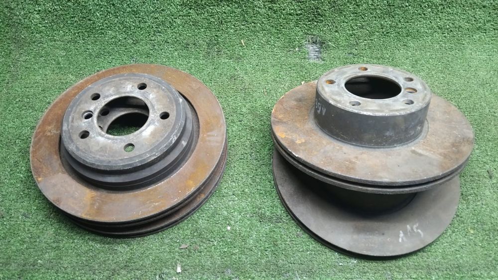 Тормозные диски.
