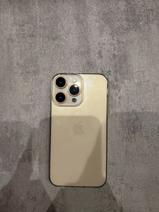 Iphone Xr 16 pro korpus qoyillgan