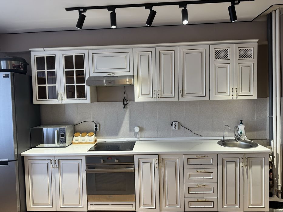 Продам кухонный гарнитур