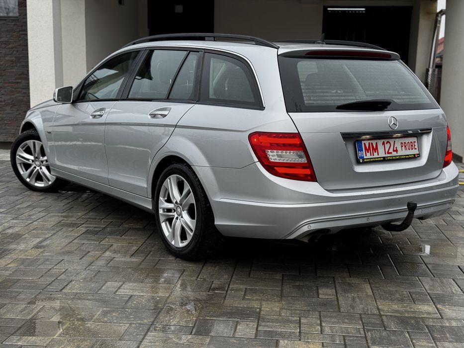 Mercedes Benz C200 / w204 facelift / Automat / Cash sau rate