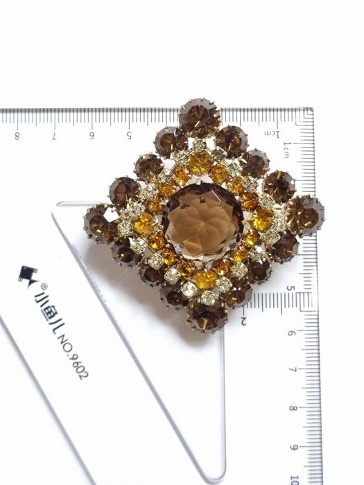 Советские винтажные броши