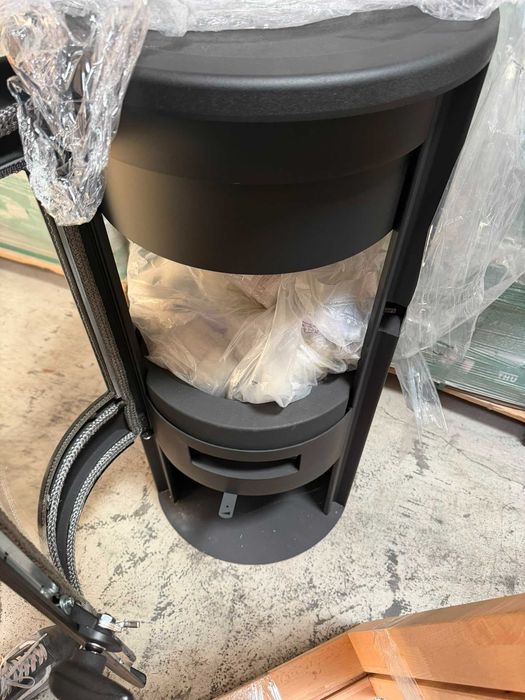 Semineu / Soba pe lemne - 8kw --- Noua