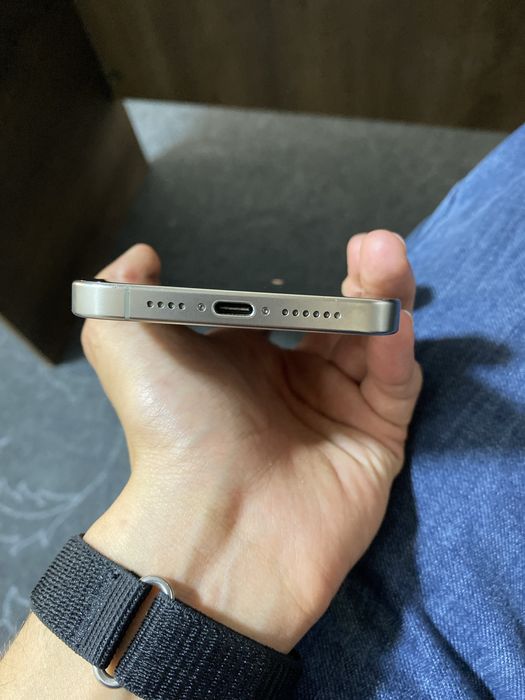 iphone 15 pro maks
